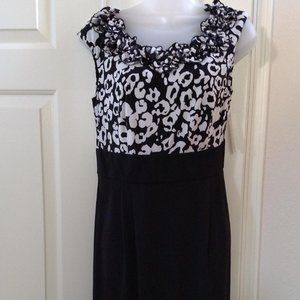 AB Studio Back and White Ruffle Dress Size 10